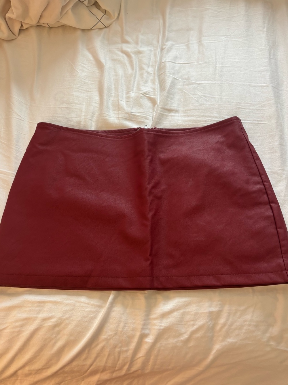 Effy Faux Leather Mini Skirt in Wine